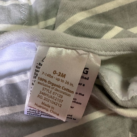 NB Carters Gerber Baby Clothing bundle with Stripes and Patterns - Picture 10 of 10